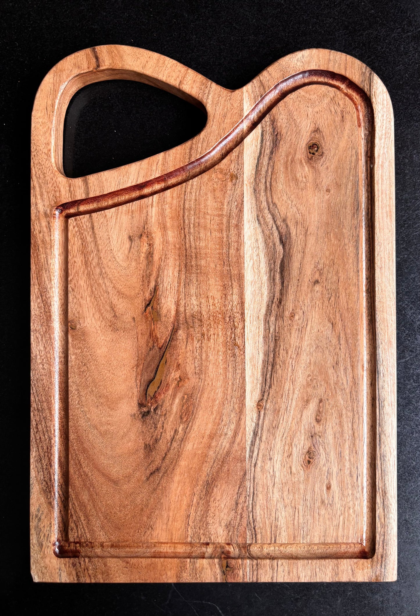 Flow Chopping Board