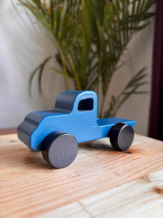 Blue Pick-Up